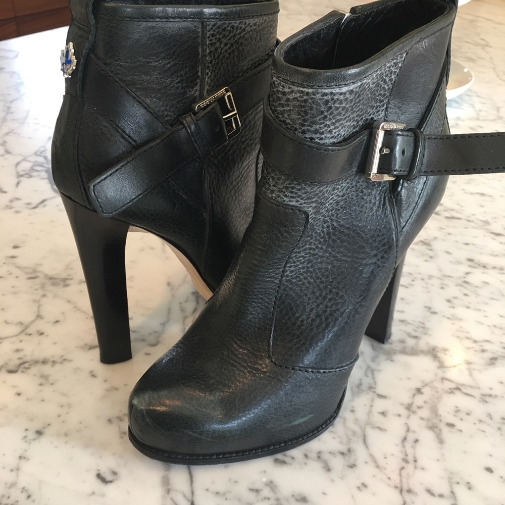 Dsquared2 black/dark green high heel booties